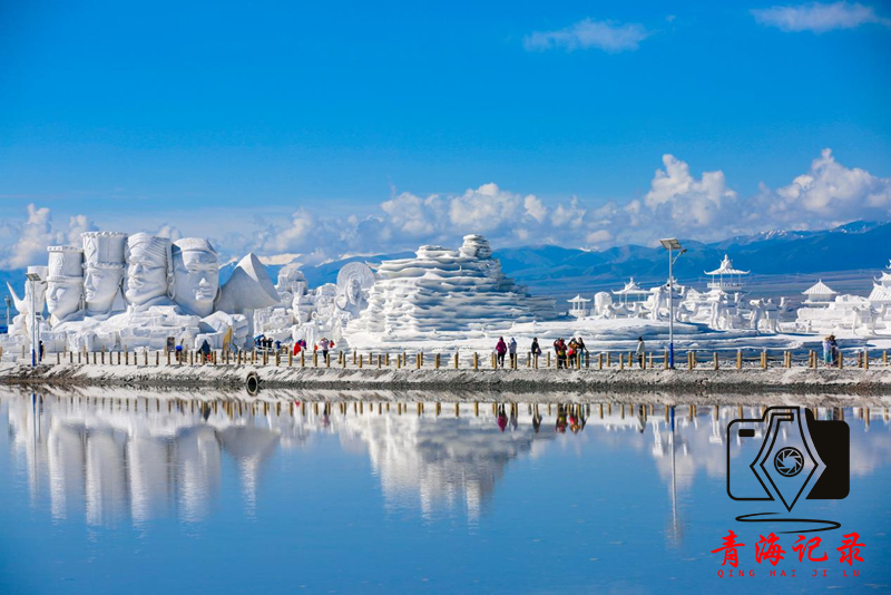 喜报！2025年天空之镜茶卡盐湖景区游客量突破100万人
